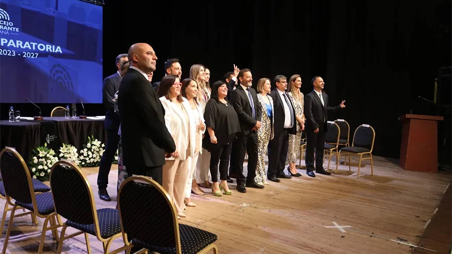 Los ediles del HCD de la capital provincial tomaron su juramento de ley en la Sesión Preparatoria de hoy.