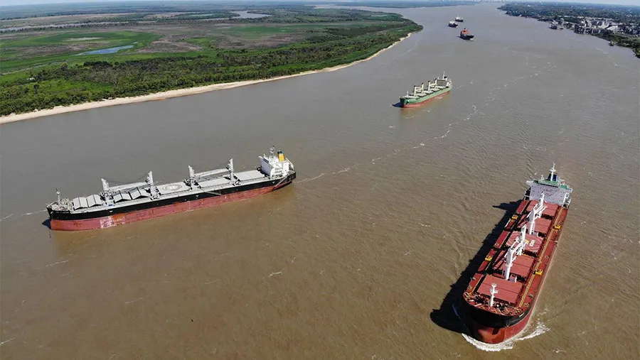 Para Julio Rodríguez Signes valoró “que primera vez en 25 años las provincias directamente interesadas (en la hidrovía) tenemos la oportunidad de hacer nuestros planteos formalmente en un expediente administrativo”.