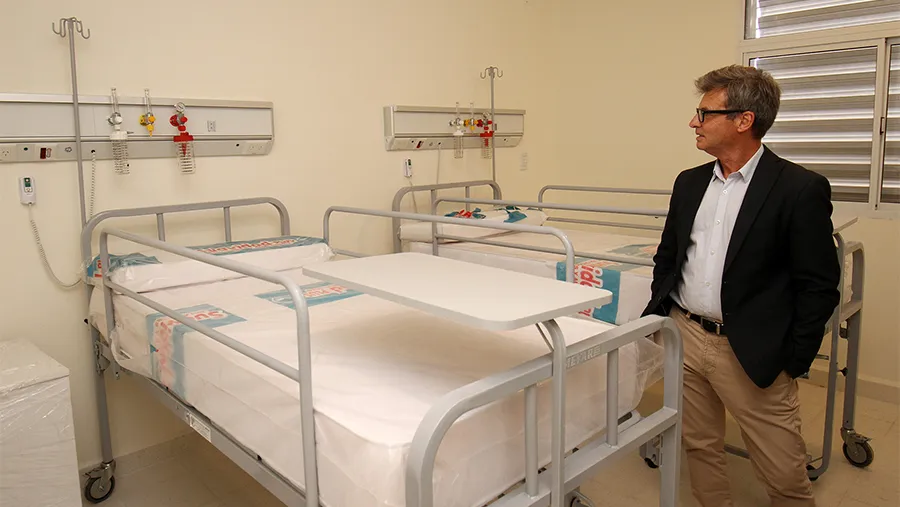 El ministro de Planeamiento Marcelo Richard recorrió algunas de las obras de infraestructura en materia de salud. El ministro de Planeamiento Marcelo Richard recorrió algunas de las obras de infraestructura en materia de salud.