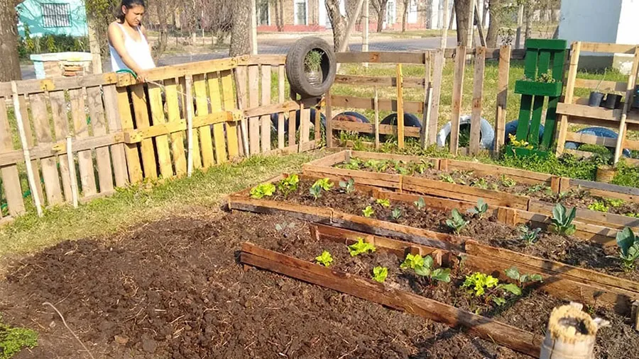 Cuidadores de la Casa Común incluye a jóvenes en situación de vulnerabilidad, promoviendo la inserción socio-laboral.