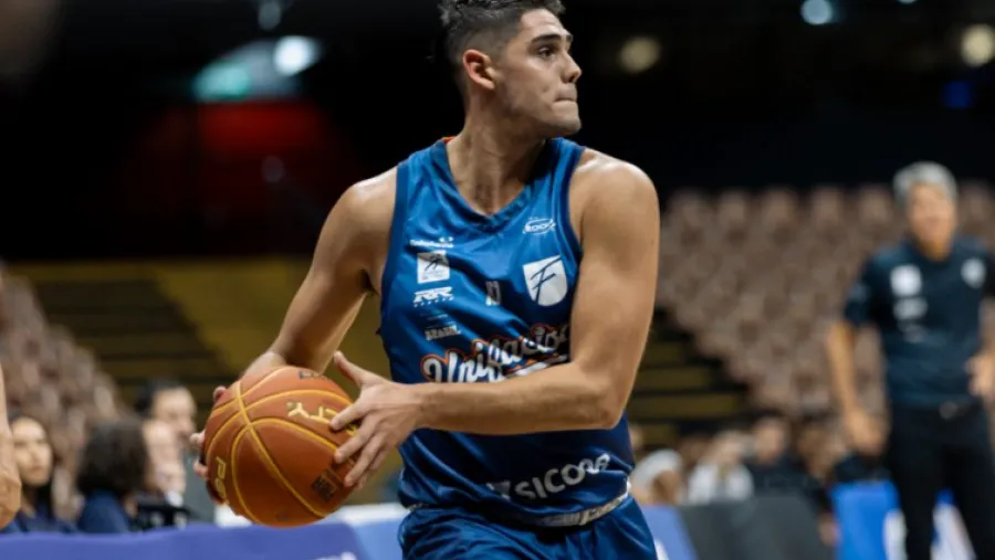 Básquet: “Matute” Solanas sobresalió en otro triunfo del Unifacisa en Brasil