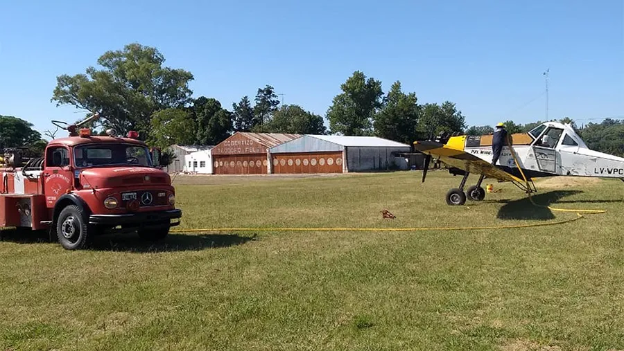 Entre Ríos y Santa Fe unen esfuerzos para controlar los incendios en zona de islas.