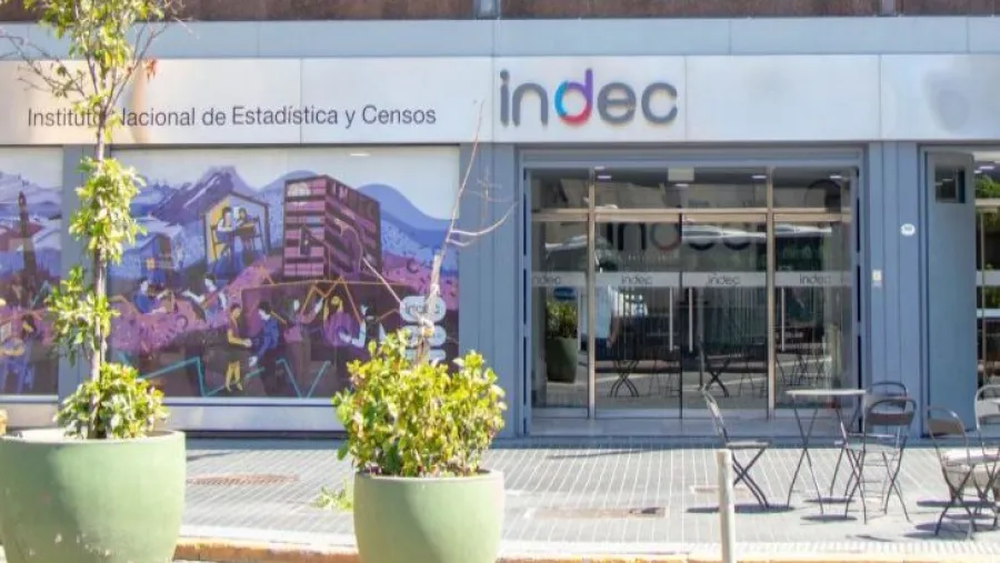 Según el Indec, cayó un 20% el consumo en supermercados y mayoristas en septiembre Según el Indec, cayó un 20% el consumo en supermercados y mayoristas en septiembre