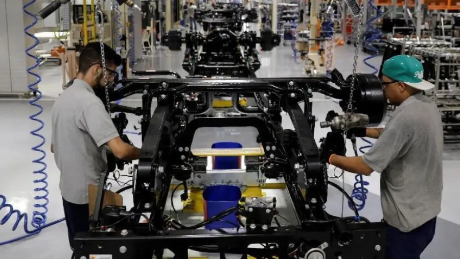 El uso de la capacidad instalada de la industria subió al 56,9% en diciembre