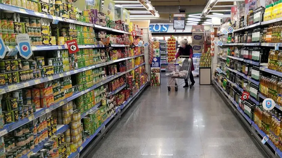 Inflación: alimentos siguen subiendo por encima del tres por ciento mensual.