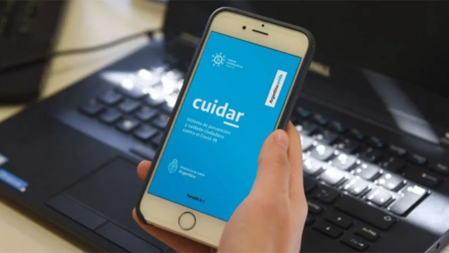 La App CuidAR permite hacer una autoevaluación de síntomas de COVID-19 y será obligatoria para los trabajadores que se reincorporen a partir del lunes. La App CuidAR permite hacer una autoevaluación de síntomas de COVID-19 y será obligatoria para los trabajadores que se reincorporen a partir del lunes.