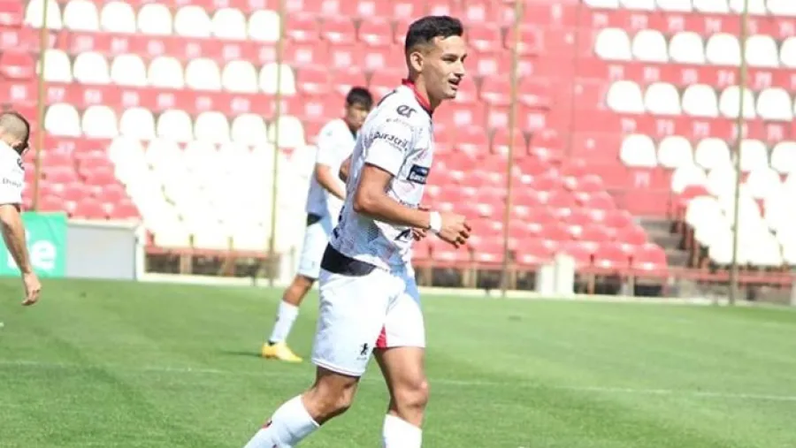 A José Barreto le detectaron problema de salud y deberá dejar el fútbol hasta ser operado