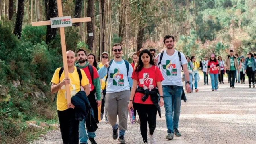 Más de 330.000 jóvenes de 200 países están ya inscriptos para participar de la 37ª Jornada Mundial de la Juventud (JMJ) en Lisboa, Portugal. Más de 330.000 jóvenes de 200 países están ya inscriptos para participar de la 37ª Jornada Mundial de la Juventud (JMJ) en Lisboa, Portugal.