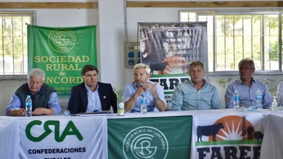Legisladores de JxC se reúnen este martes con representantes de la Mesa de Enlace Legisladores de JxC se reúnen este martes con representantes de la Mesa de Enlace