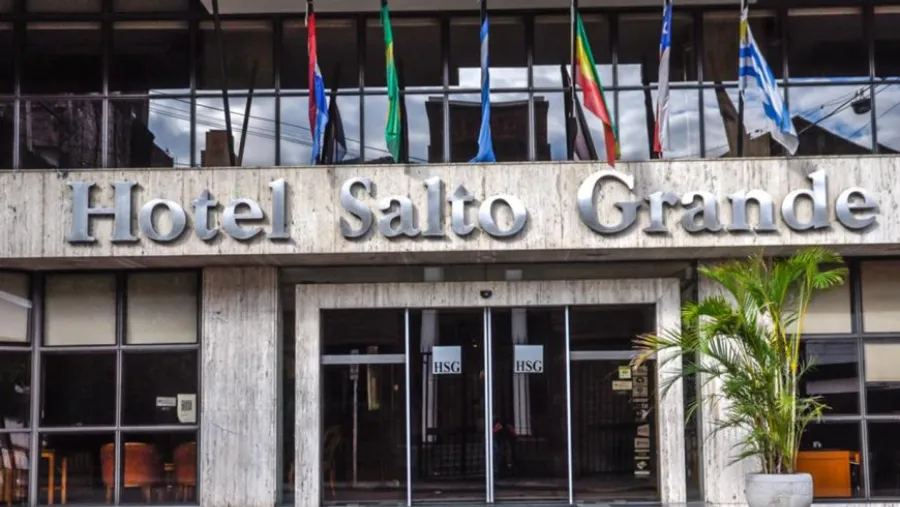 Cierra sus puertas uno de los hoteles históricos de la costa del Uruguay Cierra sus puertas uno de los hoteles históricos de la costa del Uruguay