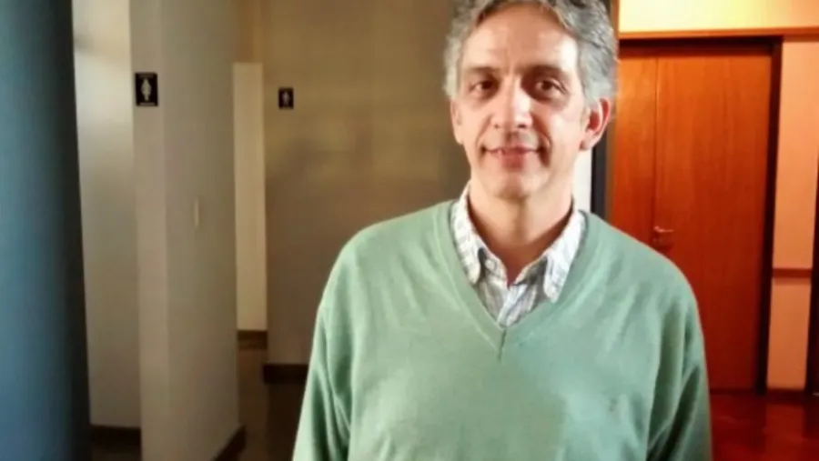 Osvaldo Fernández Osvaldo Fernández