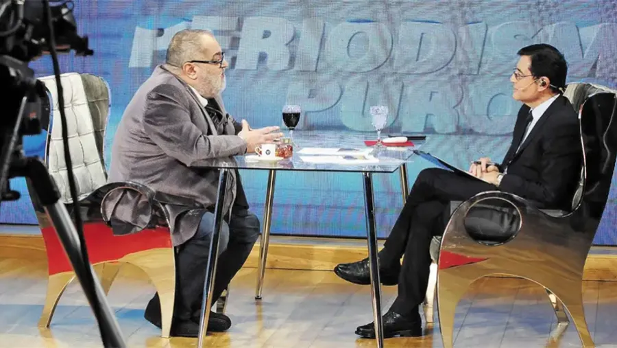Jorge Lanata, en la entrevista con Jorge Fontevecchia. Jorge Lanata, en la entrevista con Jorge Fontevecchia.