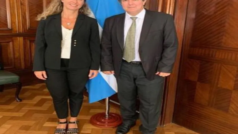 Lanziani junto a Silvina Guerra