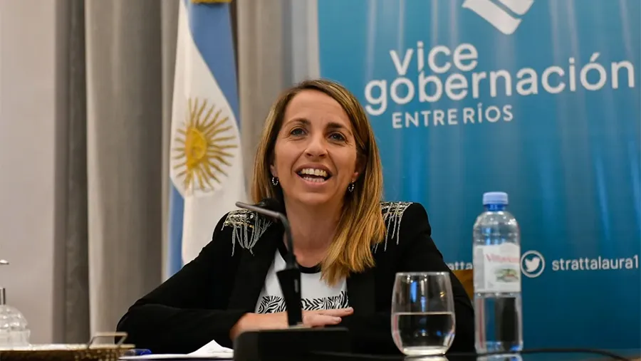 Imagen de archivo de la vicegobernadora (mandato cumplido) y actual diputada provincial, Laura Stratta.