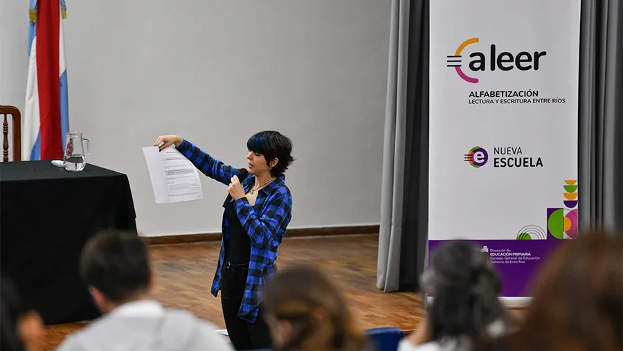 Desde el 6 y hasta el 10 de noviembre, más de 5.700 alumnas y alumnos de 198 escuelas de la provincia participarán del programa “Aleer” del CGE. Desde el 6 y hasta el 10 de noviembre, más de 5.700 alumnas y alumnos de 198 escuelas de la provincia participarán del programa “Aleer” del CGE.