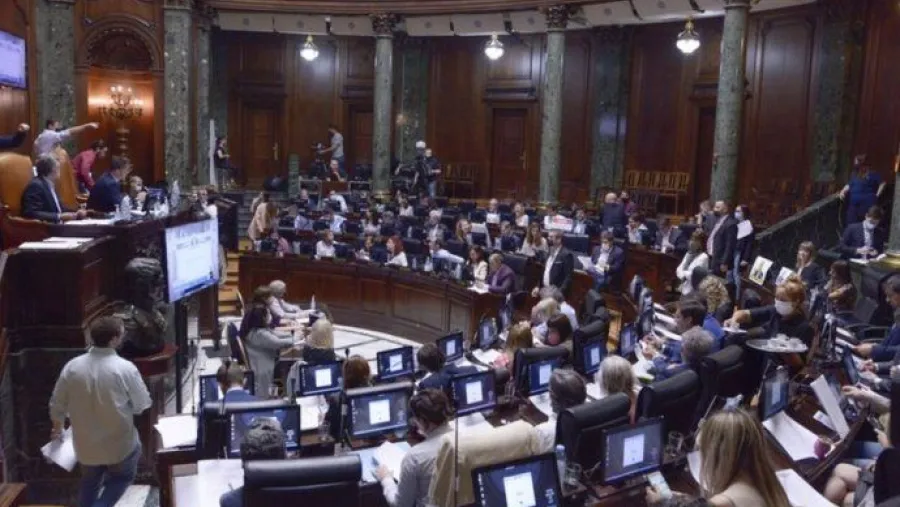 Activaron protocolo anti Covid-19 por cinco casos en la Legislatura de CABA