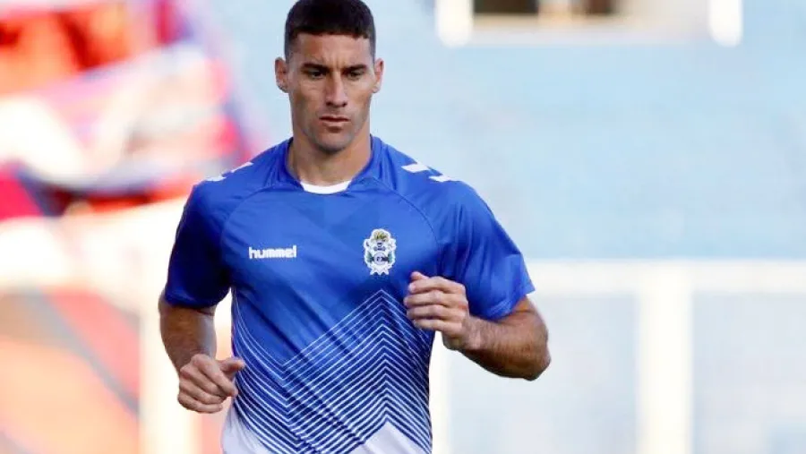 Facundo Sava quiere al entrerriano “Leo” Morales para reforzar a Cerro Porteño Facundo Sava quiere al entrerriano “Leo” Morales para reforzar a Cerro Porteño