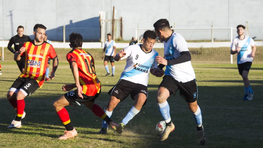 Por la ola de calor, la Liga Paranaense de Fútbol postergó el inicio de su temporada