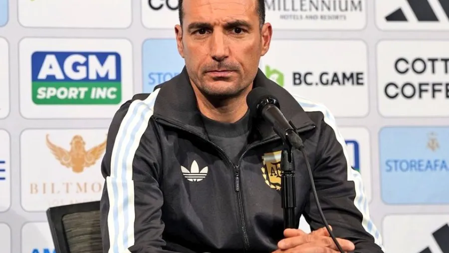 “En el fútbol nunca se sabe, sigo y punto”, expresó Lionel Scaloni sobre su continuidad “En el fútbol n“En el fútbol nunca se sabe, sigo y punto”, expresó Lionel Scaloni sobre su continuidad unca se sabe, sigo y punto”, expresó Lionel Scaloni sobre su continuidad
