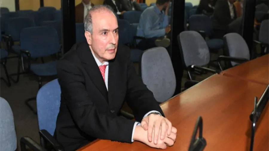José López José López