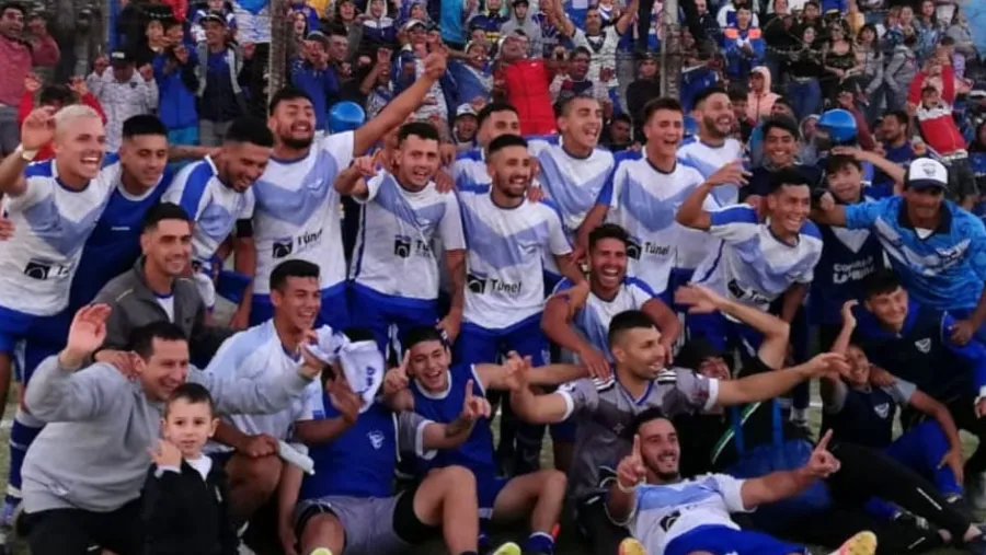 Sportivo Urquiza se consagró campeón de la Liga Paranaense de Fútbol