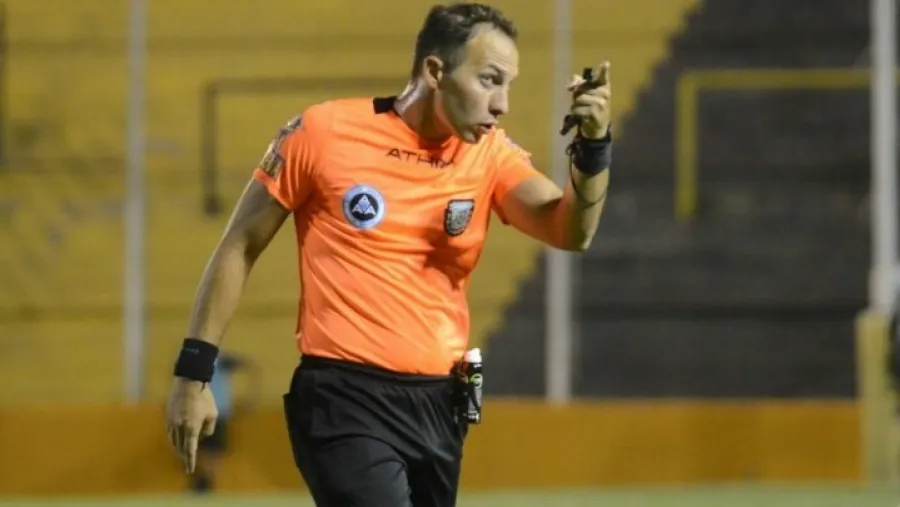 Fútbol: Lucas Comesaña dirigirá Patronato-Tigre en la novena fecha