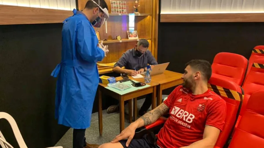 El “Chuzito” González superó los test y el lunes iniciará las prácticas con Flamengo