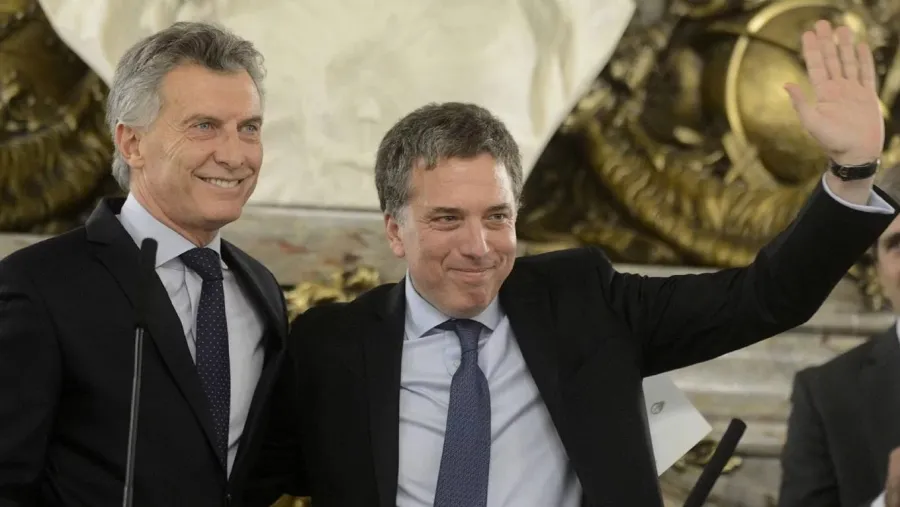 Macri y Dujovne