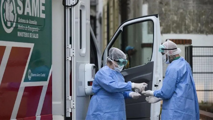 En el reporte se precisó que se registraron dos nuevas muertes, una mujer de 63 años residente en la Provincia de Buenos Aires y una mujer de 93 años residente en la Ciudad de Buenos Aires.