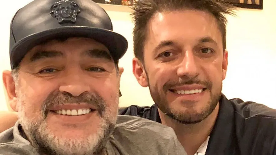 Según el abogado de Maradona, “está todo muy encaminado” para que dirija a Gimnasia