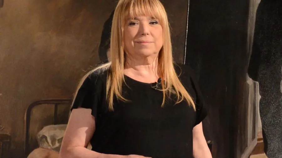 Es directora del Museo del Libro