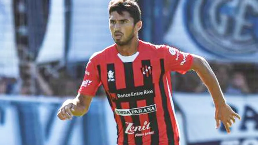 “Siempre está la esperanza de volver a Boca”, reconoció el defensor de Patronato, Marín