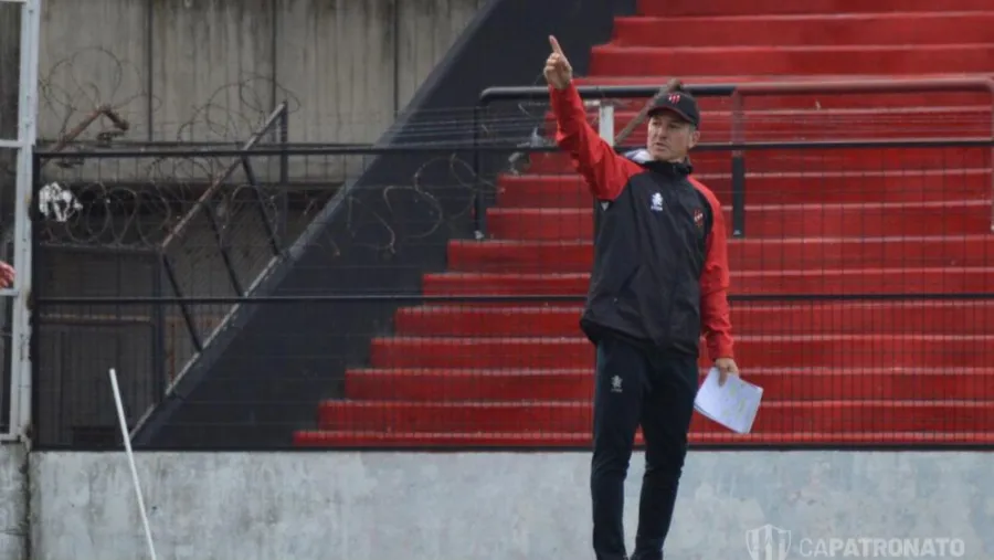 Superliga: Mario Sciacqua definió los convocados para recibir a Newell’s