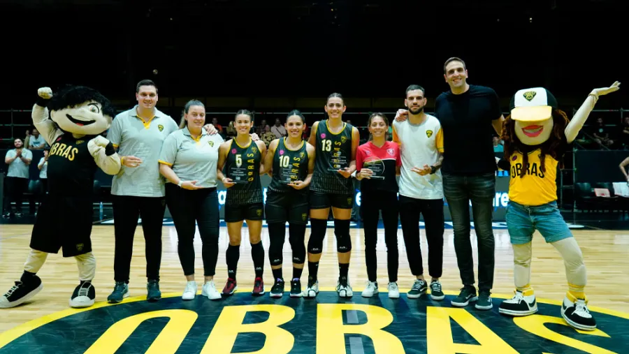 Distinguieron a entrerrianas en la previa de Obras-Rocamora por la Liga Femenina de Básquet