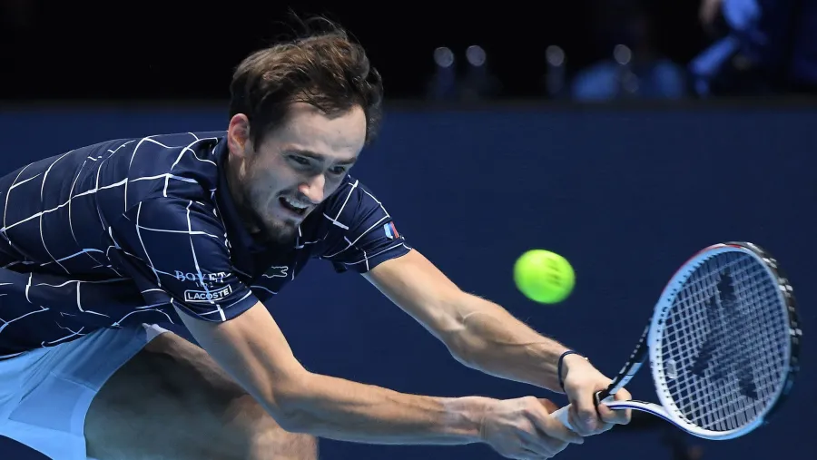 Medvedev sorprendió a Djokovic y el “Peque” Schwartzman quedó eliminado