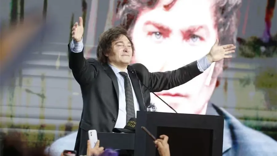 Javier Milei en un acto en Parque Norte.