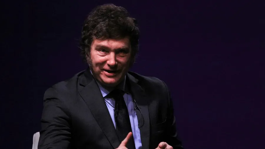 El Presidente recibió este sábado el premio Titán de la Reforma Económica en Washington.