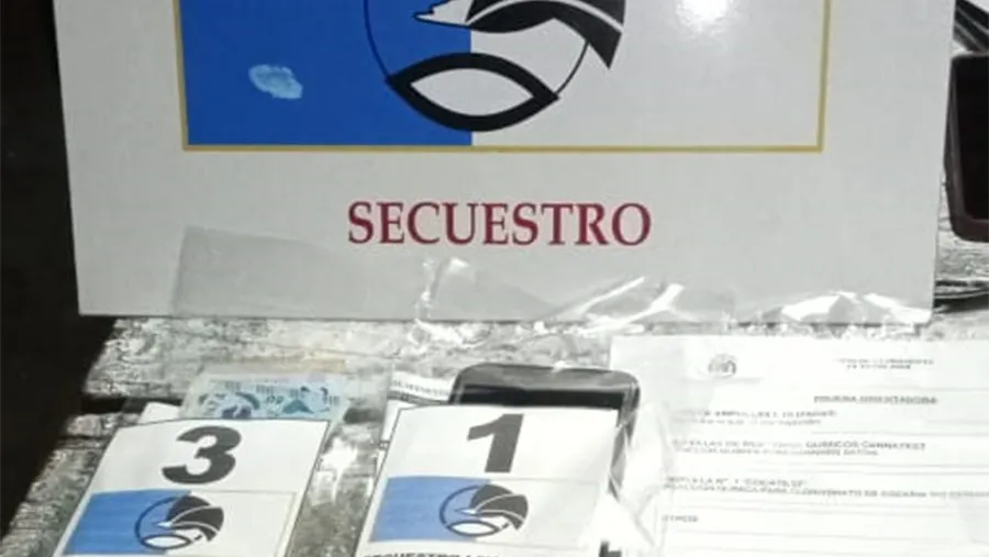 Los allanamientos se realizaron en Paraná y Bovril. Llamó la atención que en la imagen se referencie a la Departamental de Federal, cuando no fue nombrada en el comunicado de prensa.