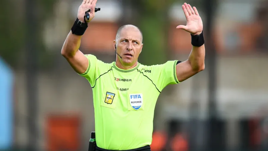 Copa de la Liga Profesional: Néstor Pitana será el árbitro del último partido de Patronato