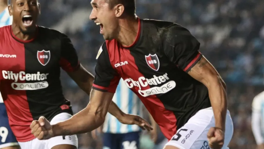 Liga Profesional: Newell’s venció a Racing en la antesala del clásico de Avellaneda