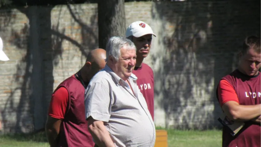 "Tito" Hollman tiene coronavirus