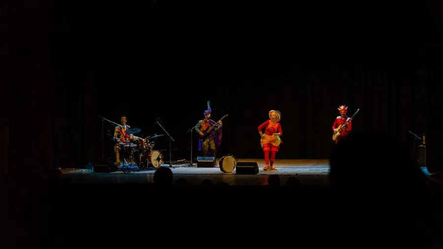 Venite al Teatro Venite al Teatro