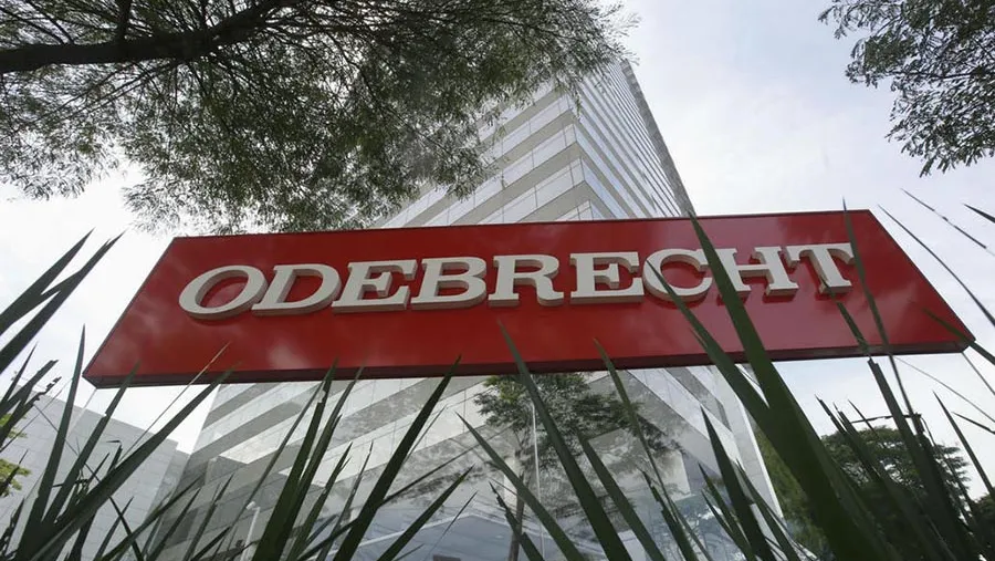 Odebrecht alega que sigue suspendido del registro de constructores, a diferencia de las empresas de los cuadernos.