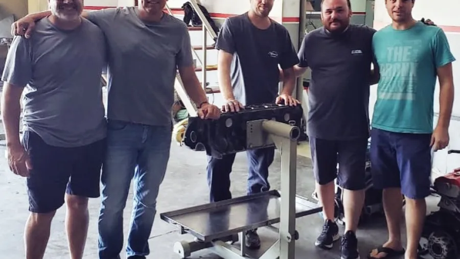 Los entrerrianos Próspero y Nicolás Bonelli serán motoristas de Guillermo Ortelli en el TC