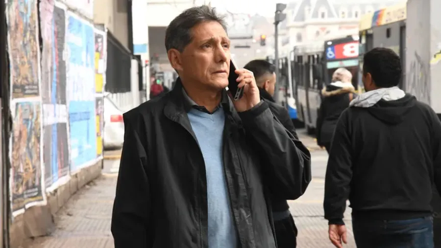 Oscar Lenzi: “Me alegro que nos hayan bajado de Abu Dhabi, es muy caro para nosotros” Oscar Lenzi: “Me alegro que nos hayan bajado de Abu Dhabi, es muy caro para nosotros”