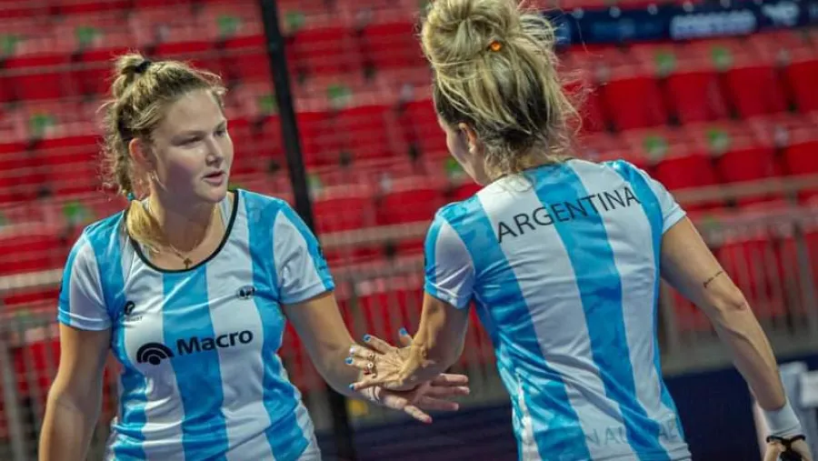 Con la paranaense Osoro Ulrich, Argentina avanzó a cuartos en el Mundial de Pádel