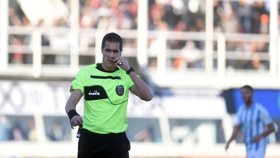 Copa de la Liga Profesional: Pablo Echavarría dirigirá el próximo partido de Patronato