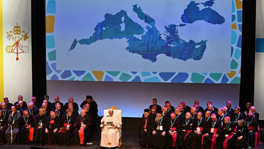 Francisco dijo que Europa tiene la “responsabilidad” de afrontar la inmigración.