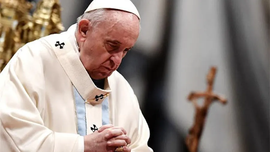 La salud del Papa Francisco vuelve al centro de atención en el Vaticano y el mundo. La salud del Papa Francisco vuelve al centro de atención en el Vaticano y el mundo.