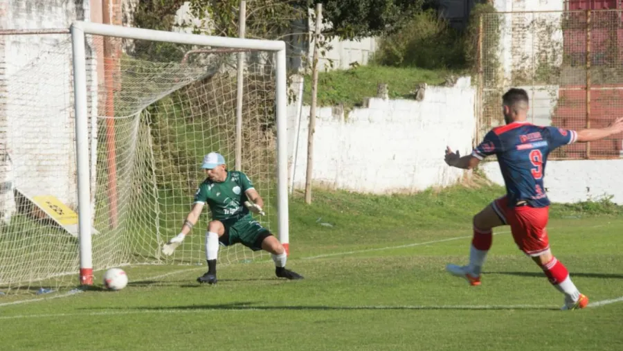 Torneo Federal A: Mauricio Martín dirigirá el partido de Atlético Paraná en Salta